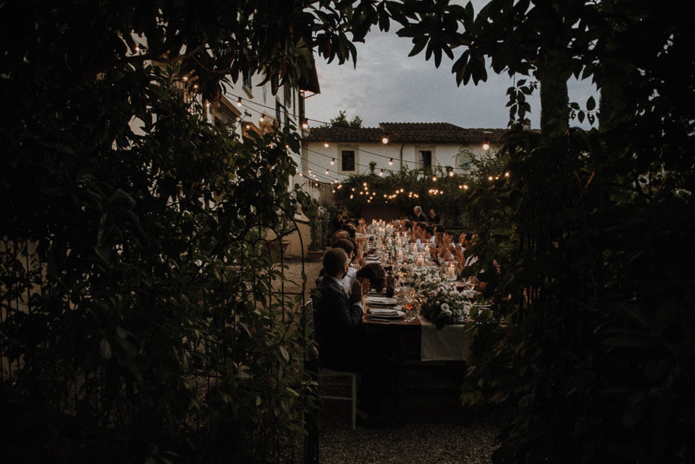 outdoor wedding table at villa le piazzole, florence, tuscany