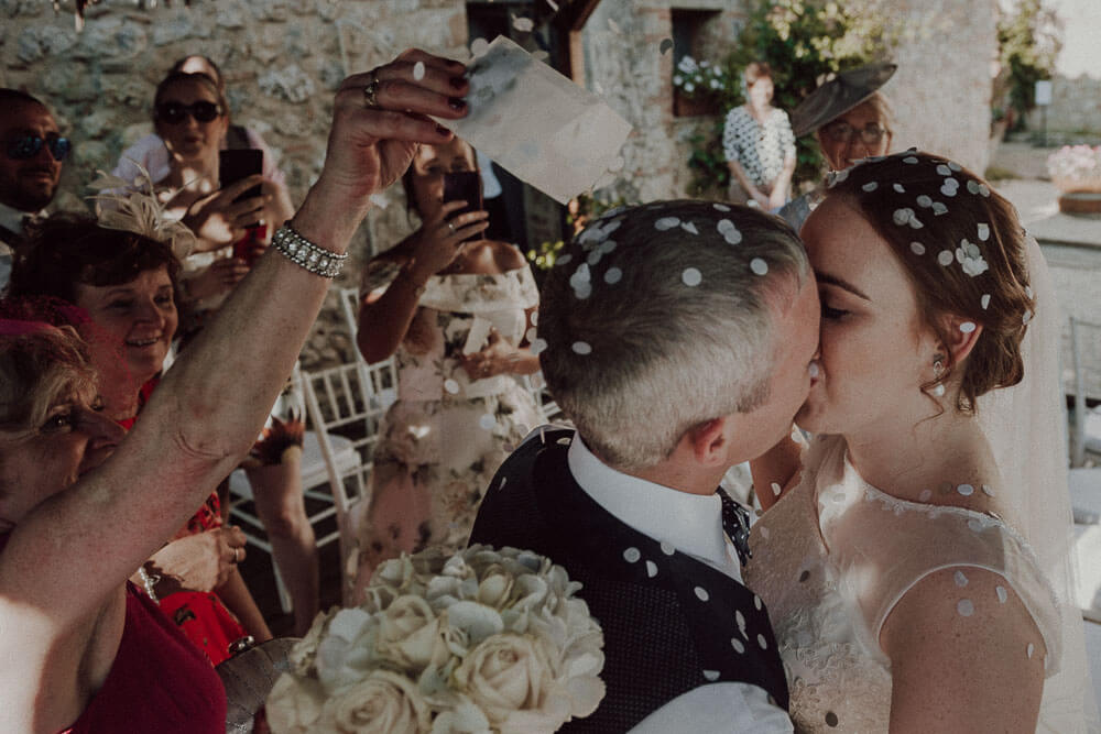 destination irish wedding ceremony in tuscany: launch of confetti