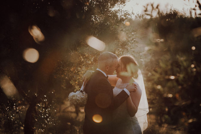 wedding in tuscany: sunset couple session in the olive grove